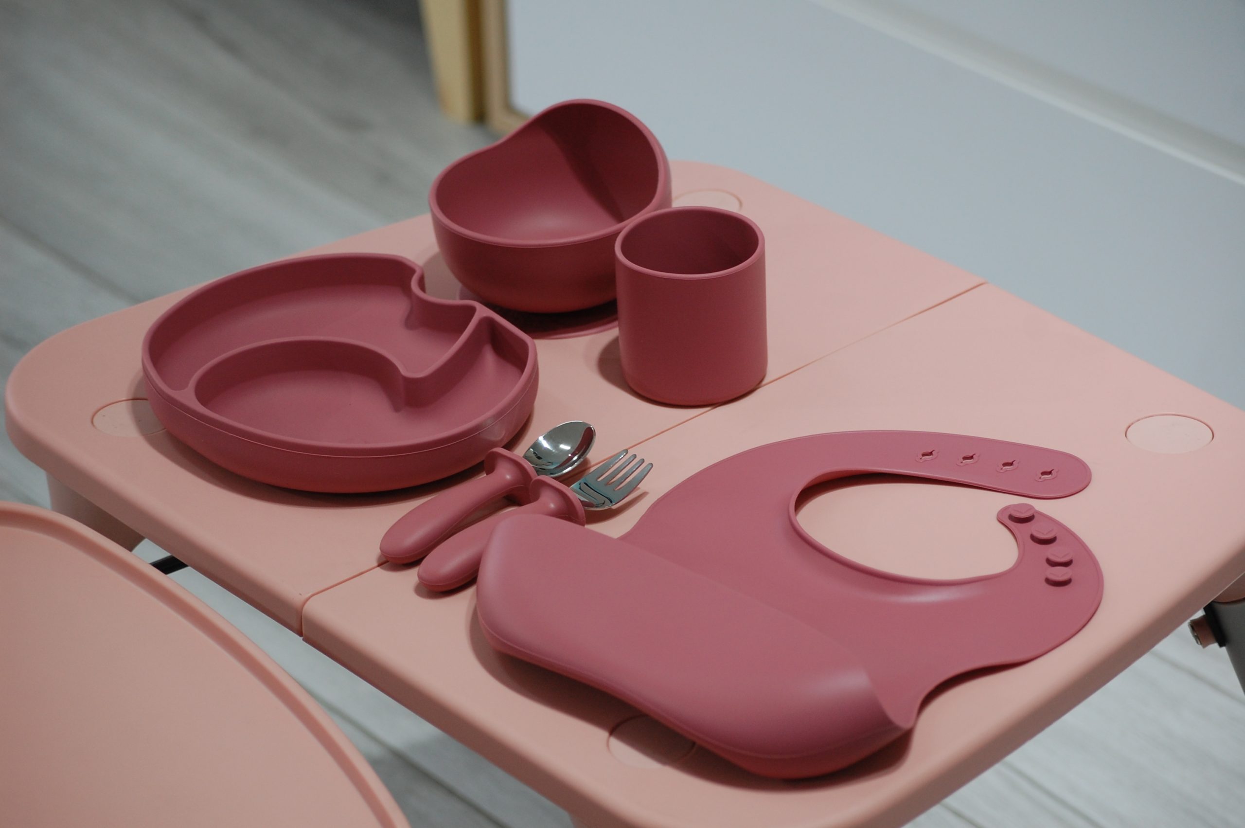 6-Piece Silicone Dinner Set - Image 5