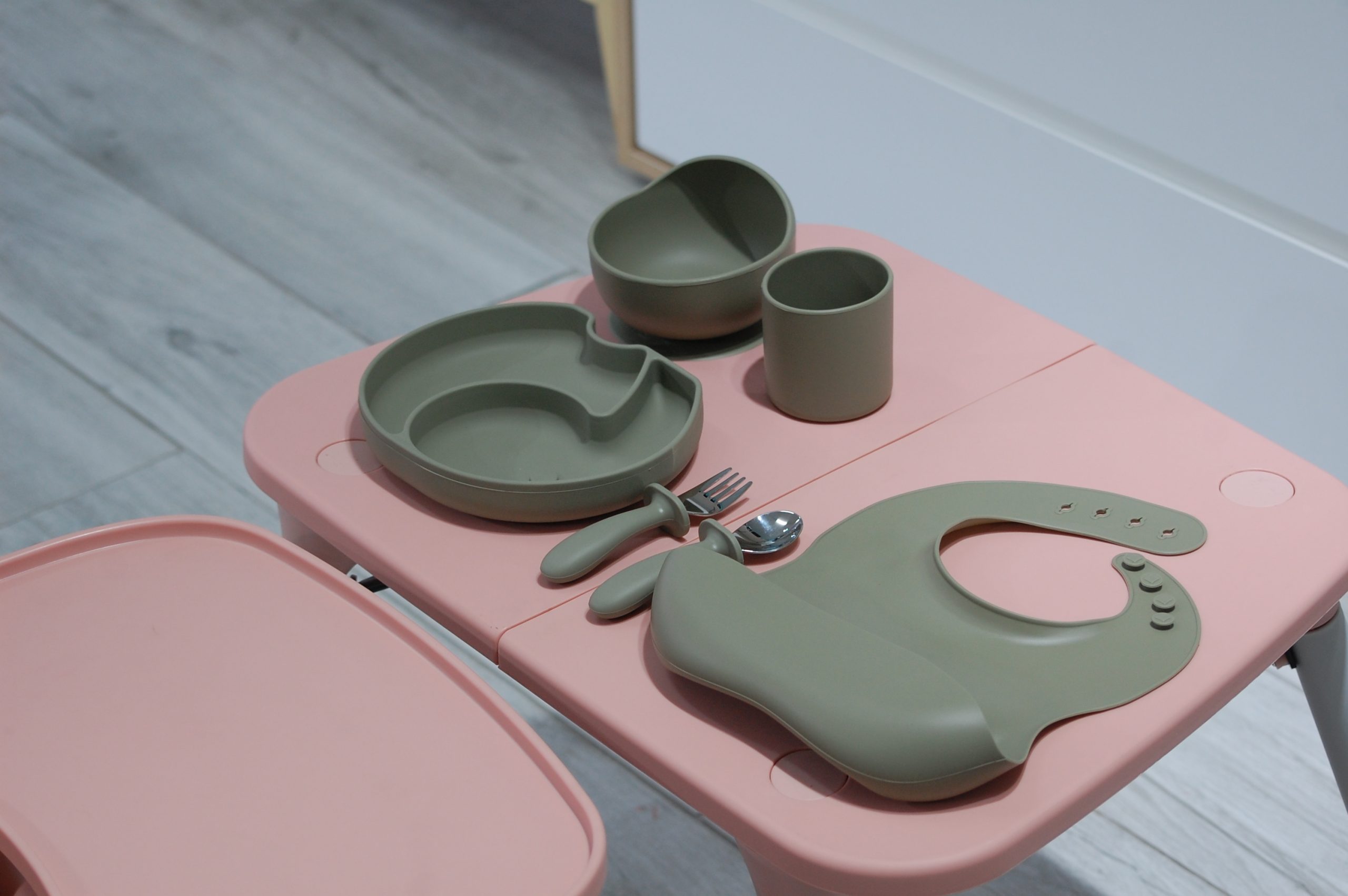 6-Piece Silicone Dinner Set - Image 3