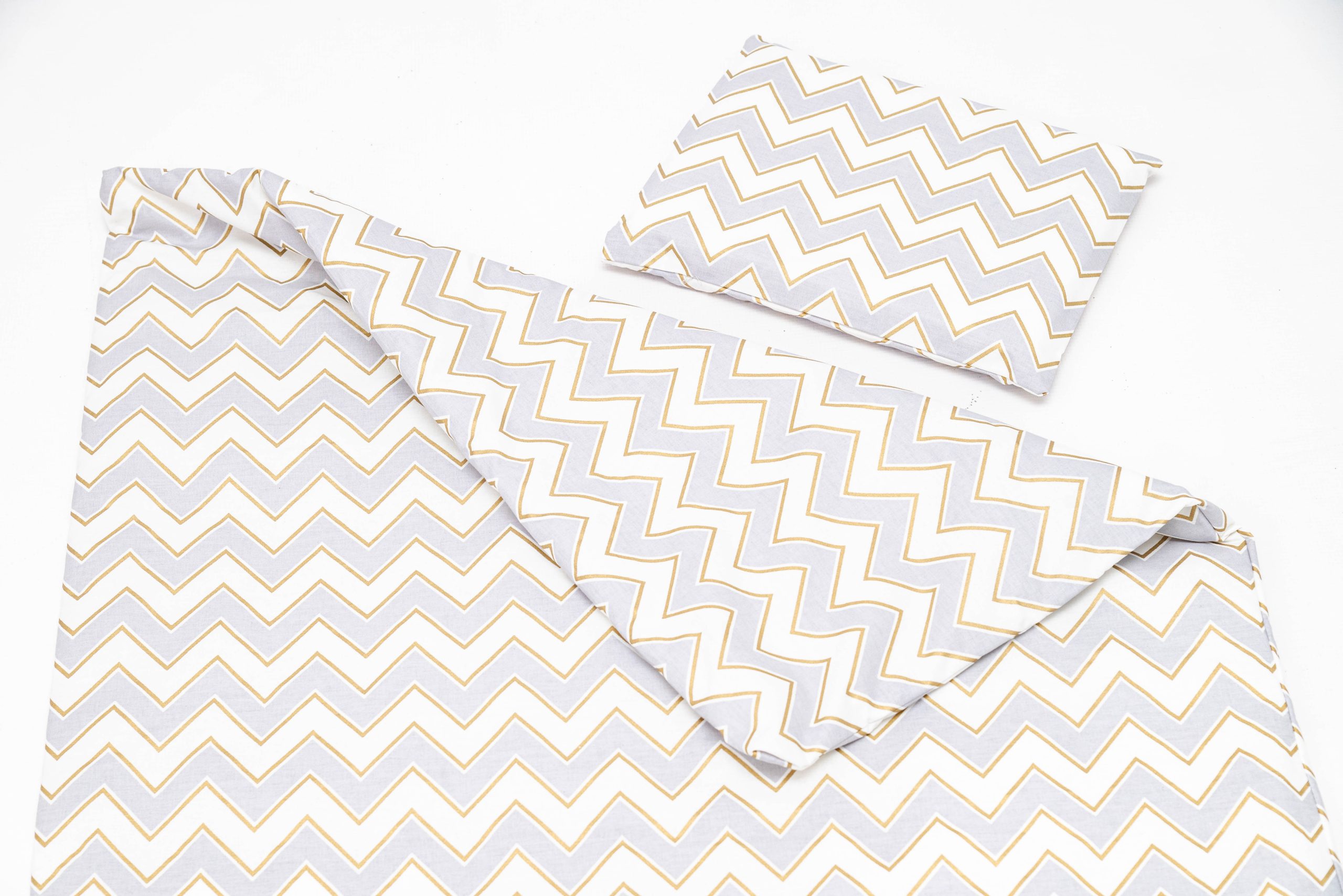 Baby Haven Cot Comforter Set - Grey Zigzag